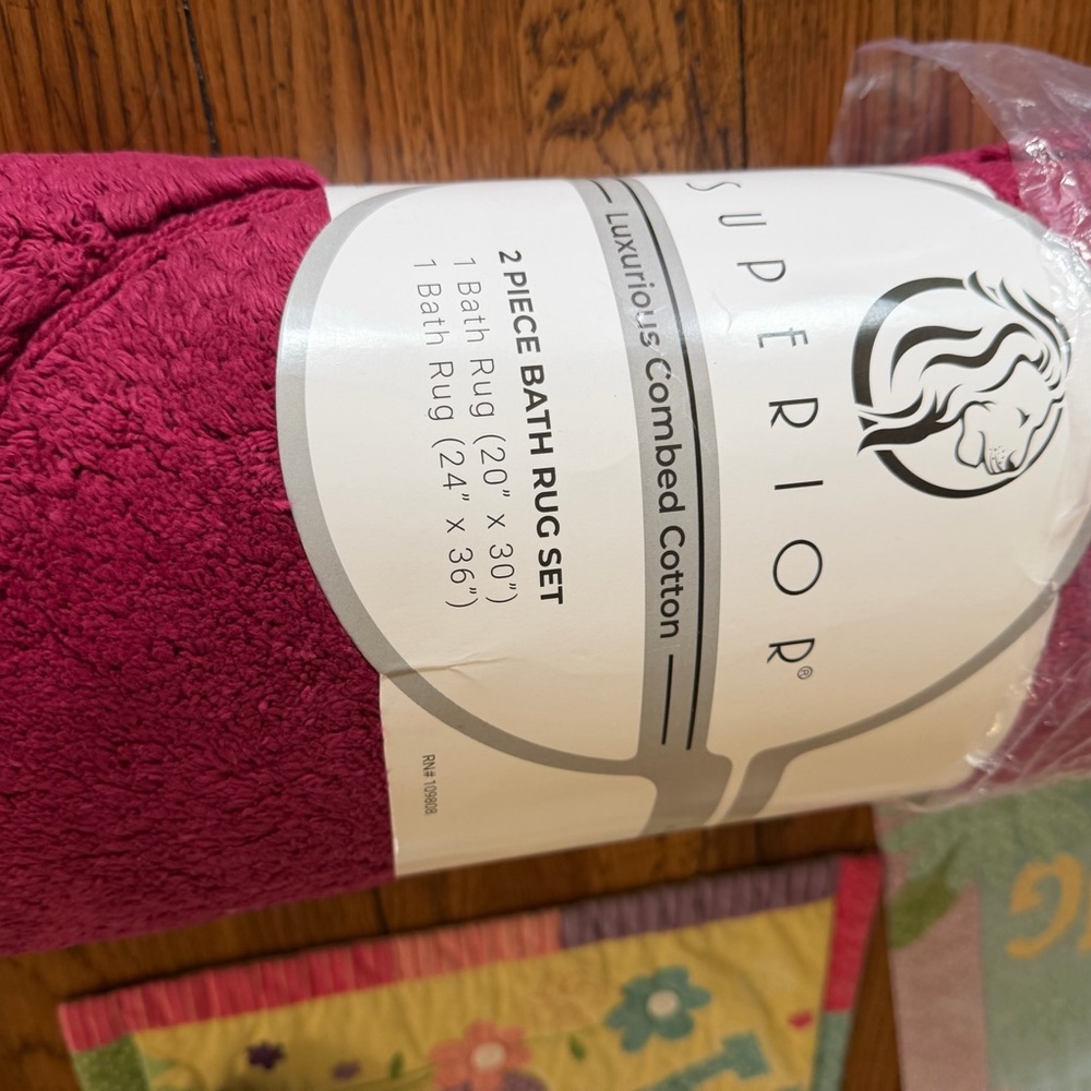Superior 2-Piece Bath Rug Set - Fuchsia